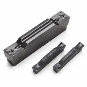 GROOVING INSERT